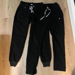 FIGS Scrub Bottoms Set of 2 - Black